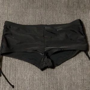 Boy shorts bikini bottoms